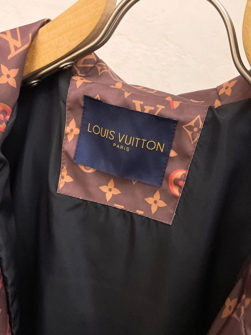 Louis Vuitton Outwear Trendsetting 137738