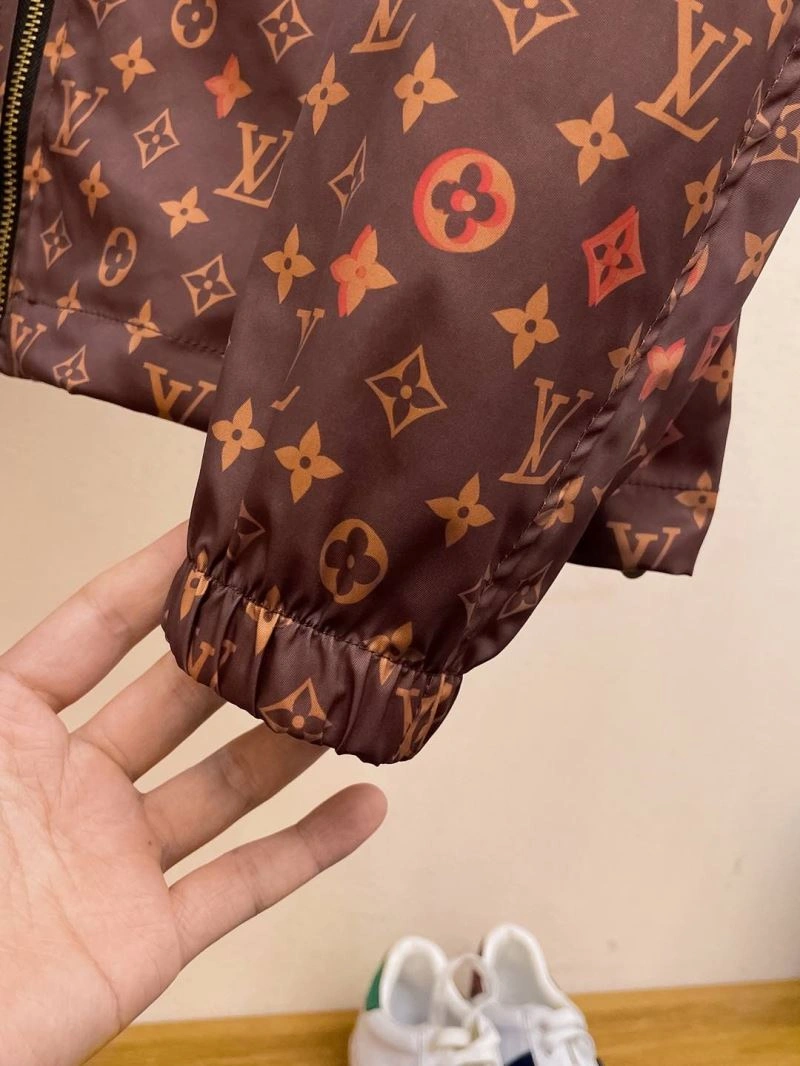 Louis Vuitton Outwear Trendsetting 137738