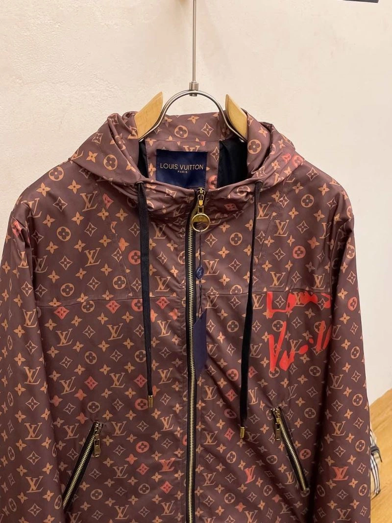 Louis Vuitton Outwear Trendsetting 137738