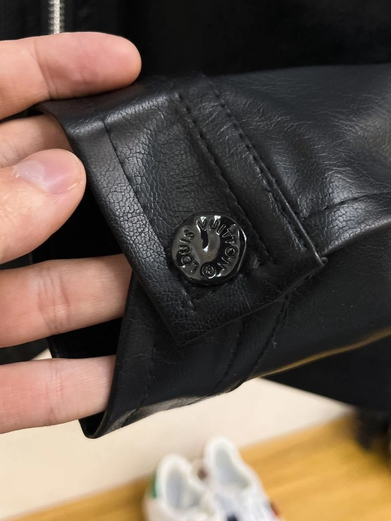 Louis Vuitton Outwear Breathable 137737
