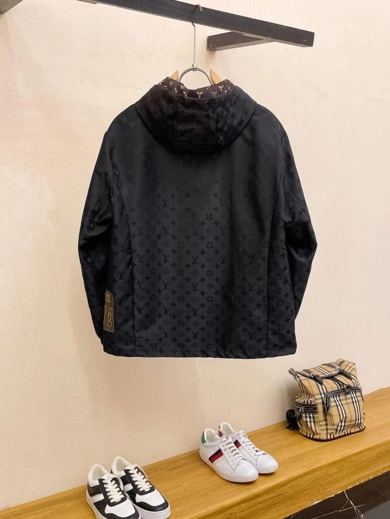 Louis Vuitton Outwear Timeless 137735