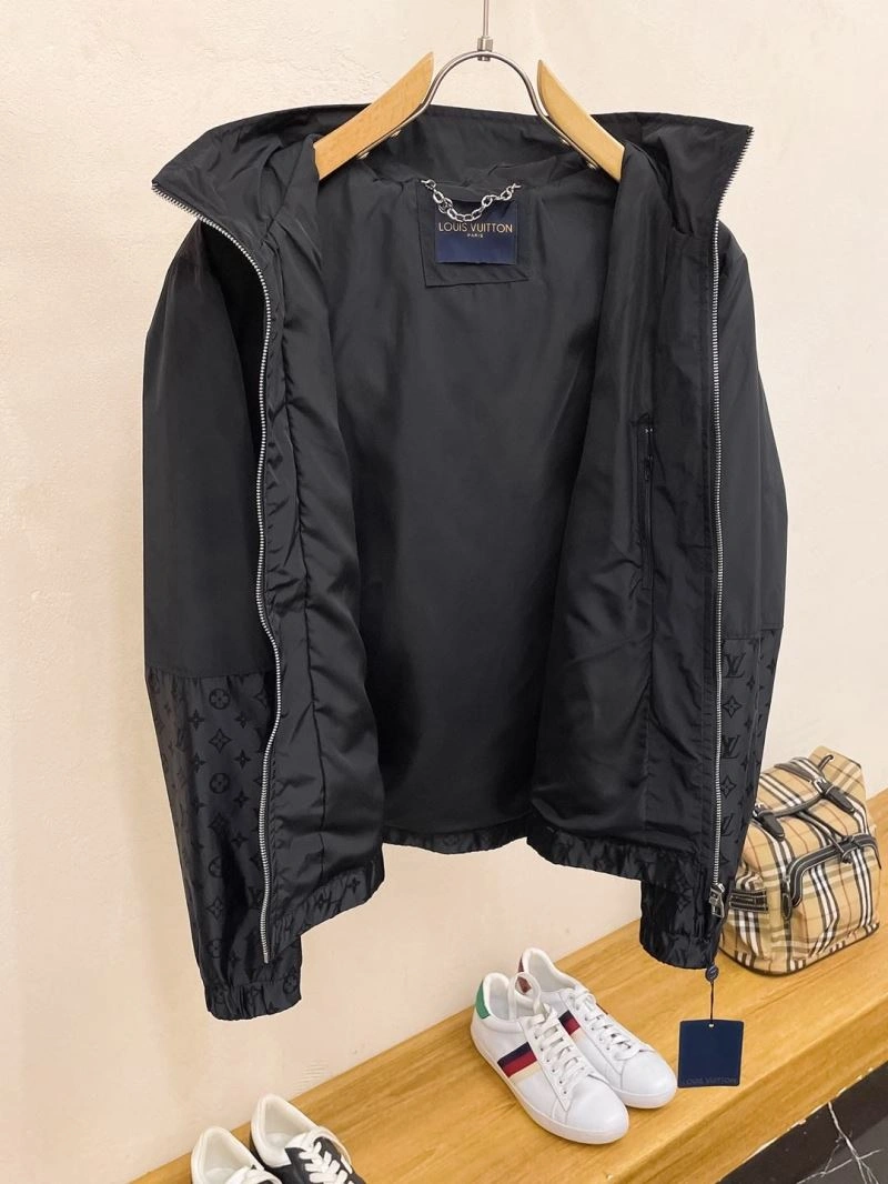 Louis Vuitton Outwear QuickDry 137731