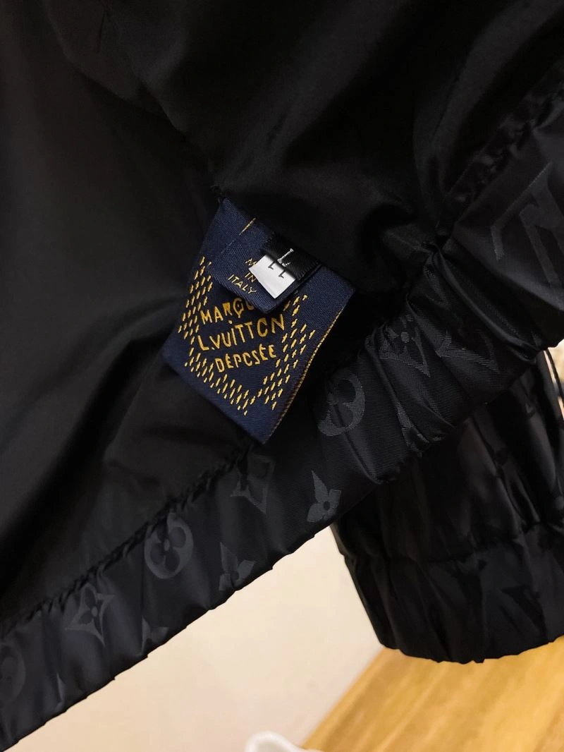 Louis Vuitton Outwear QuickDry 137731