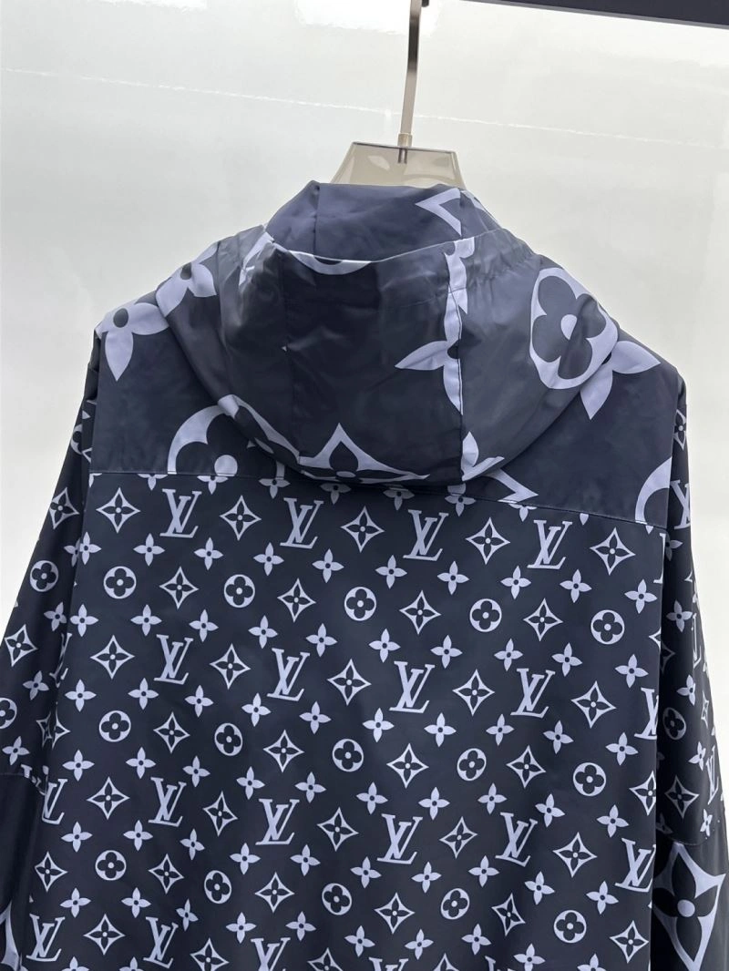 Supportive Louis Vuitton Outwear 137730