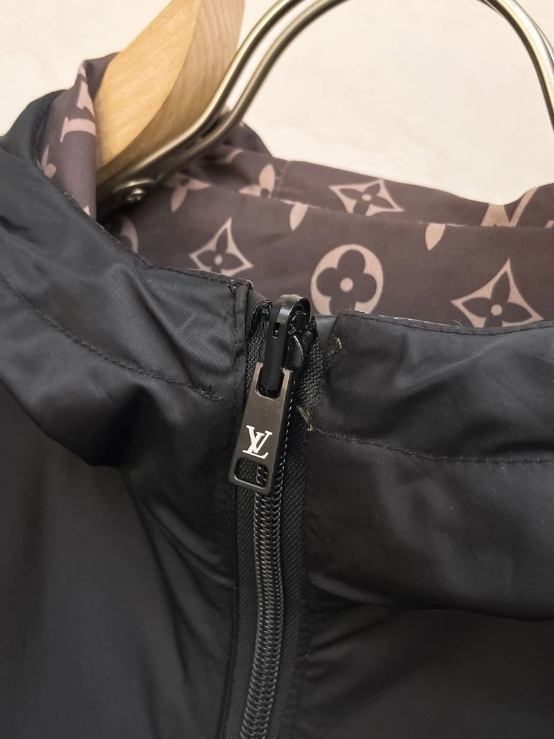 Functional Louis Vuitton Outwear 137727