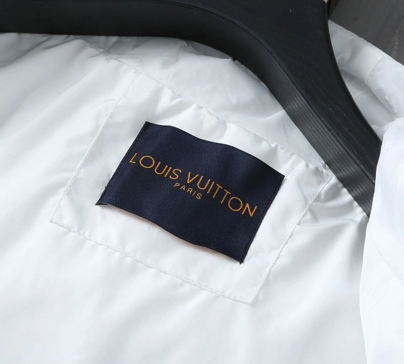 EasyCare Louis Vuitton Outwear 137733