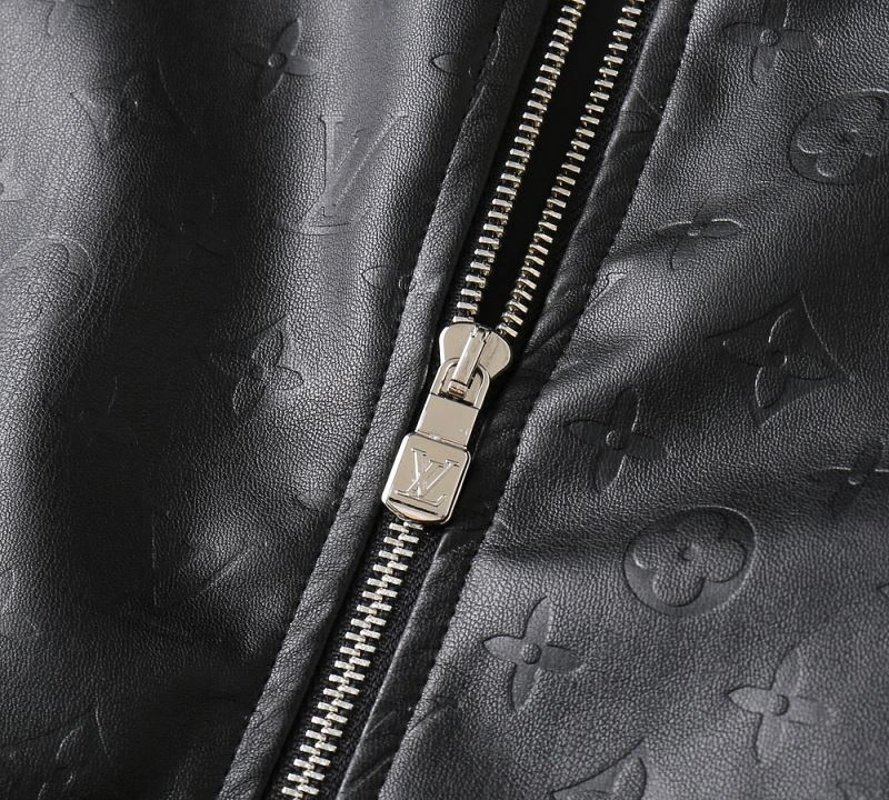 Louis Vuitton Outwear Snug 137723