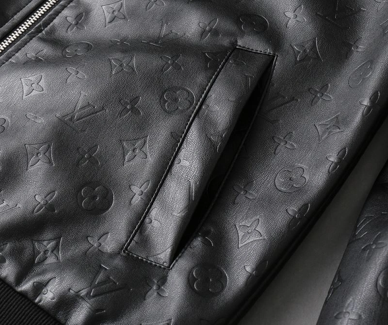Louis Vuitton Outwear Snug 137723