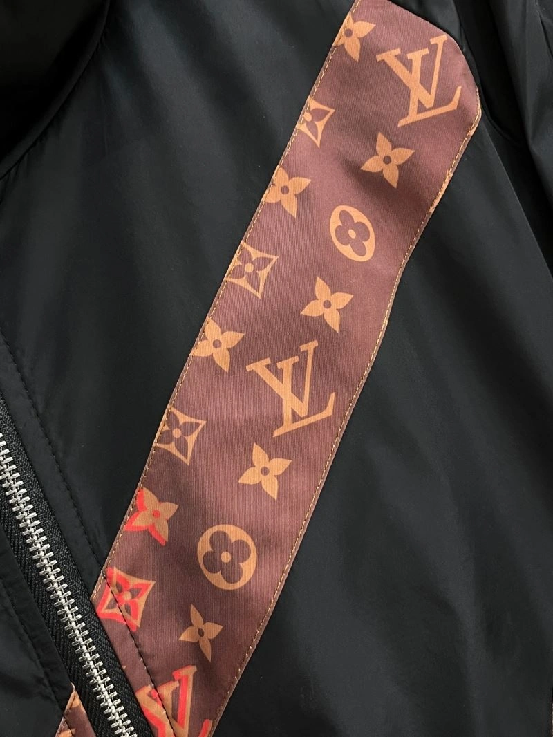 ModernLook Louis Vuitton Outwear 137726