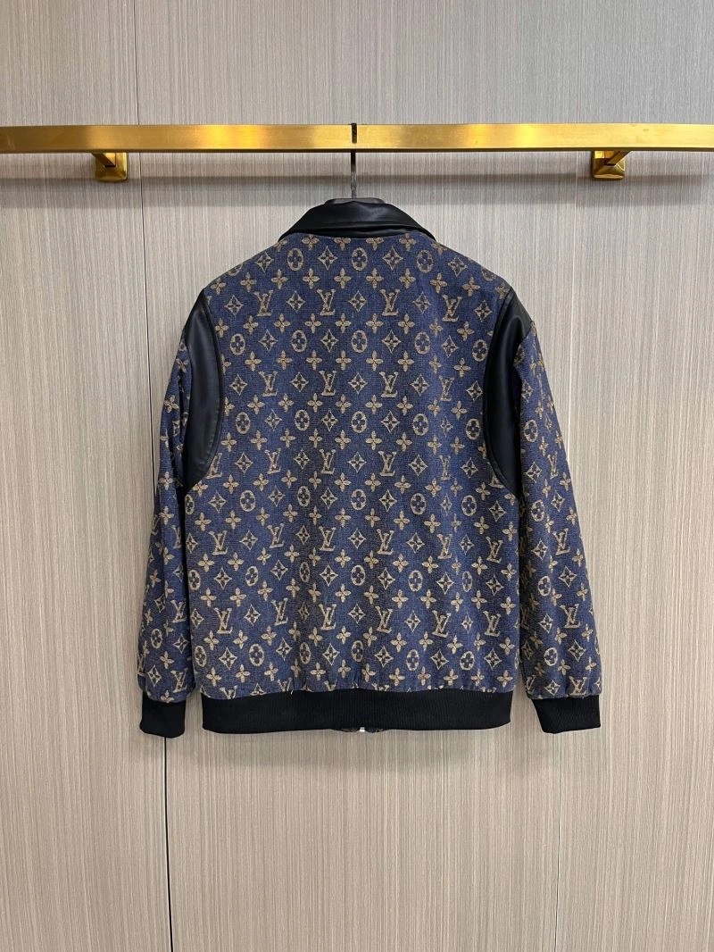 WaterResistant Louis Vuitton Outwear 137716
