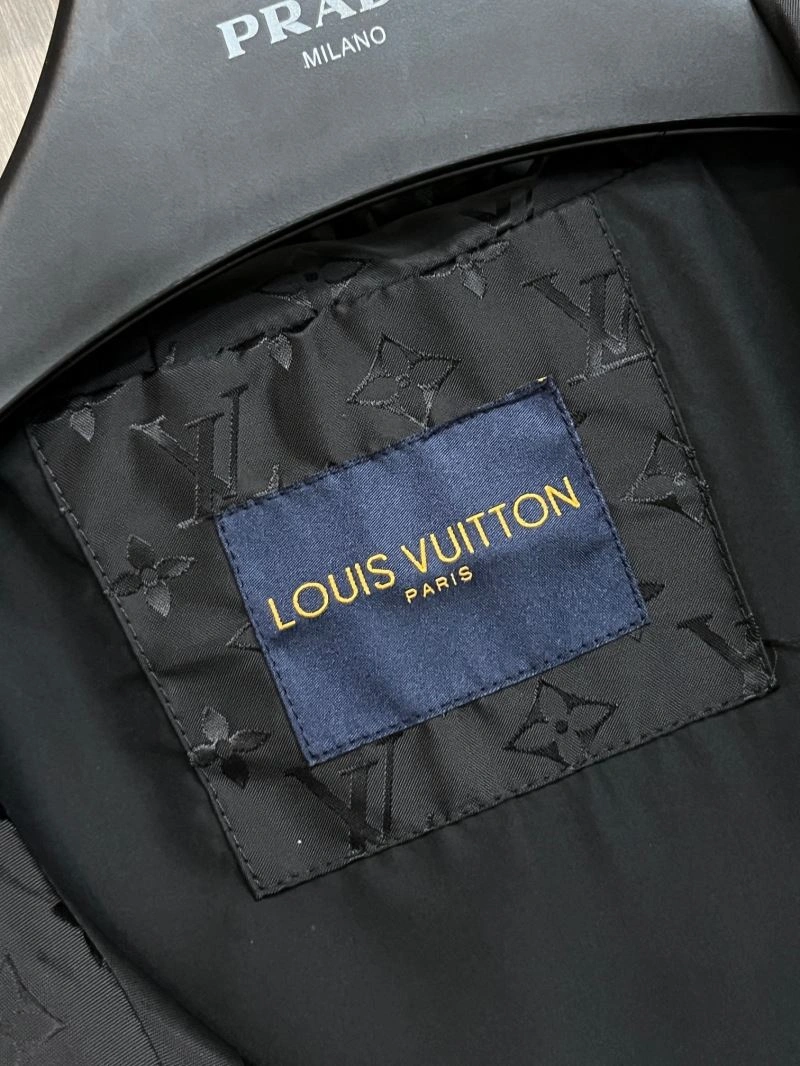 Reliable Louis Vuitton Outwear 137725