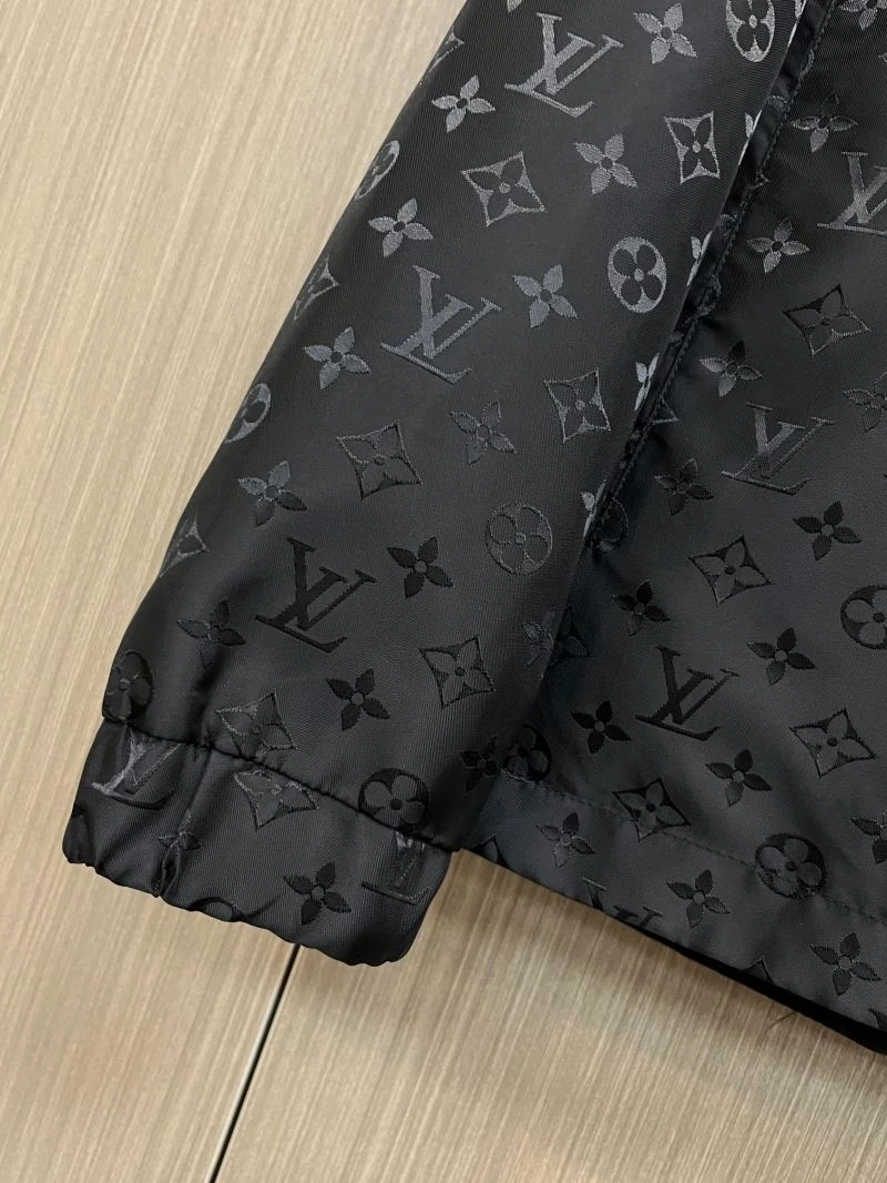 Reliable Louis Vuitton Outwear 137725