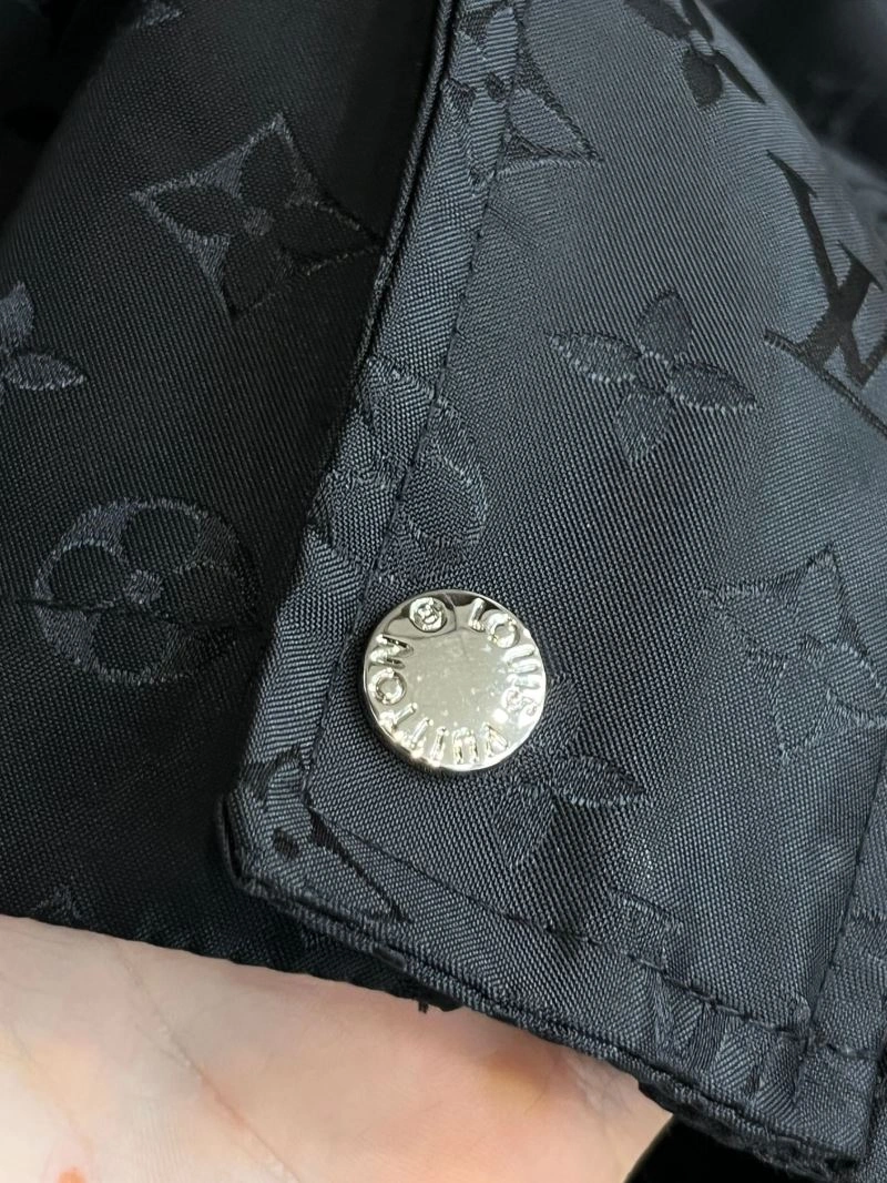Reliable Louis Vuitton Outwear 137725