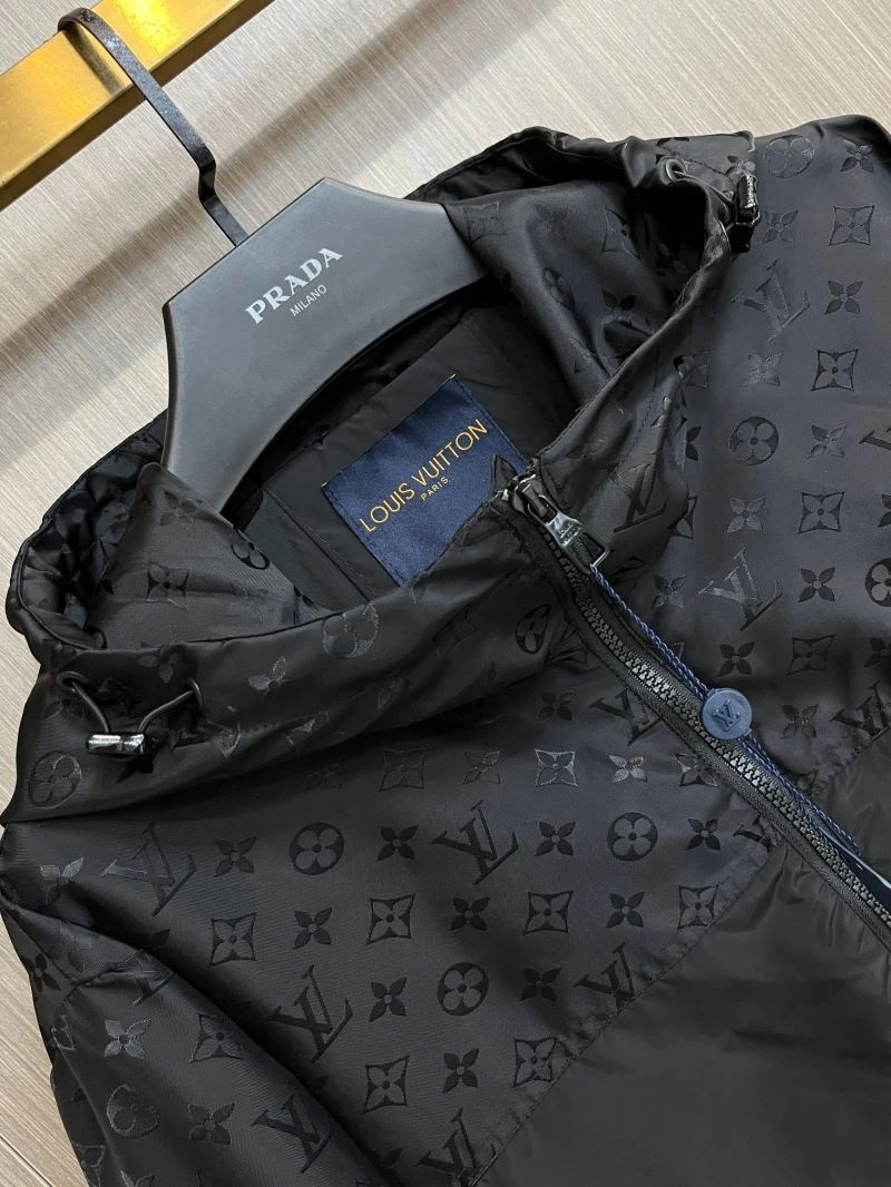 Contemporary Louis Vuitton Outwear 137715