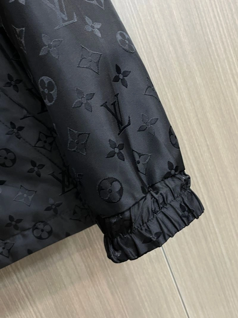 Popular Louis Vuitton Outwear 137717