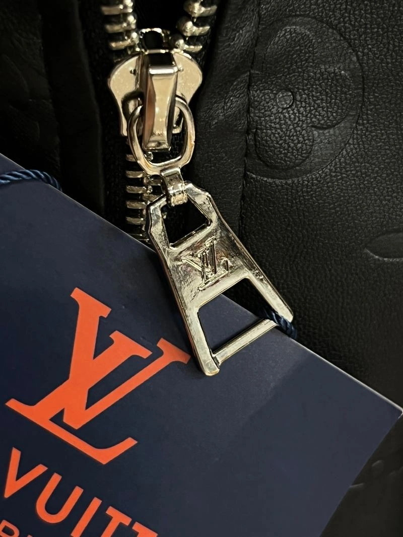EasyMatch Louis Vuitton Outwear 137722