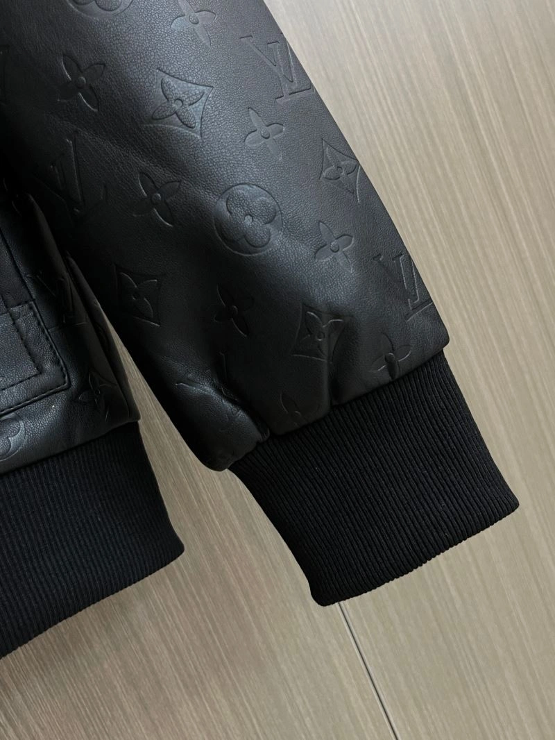EasyMatch Louis Vuitton Outwear 137722