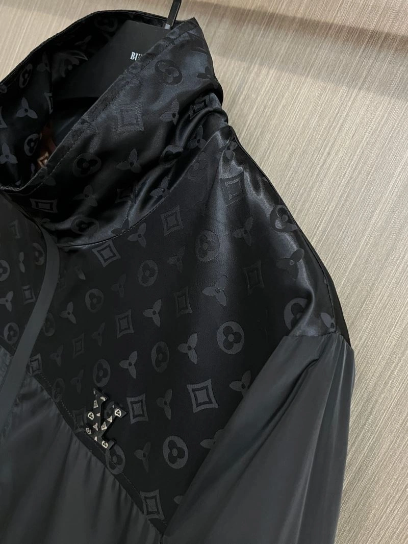 QuickDry Louis Vuitton Outwear 137721