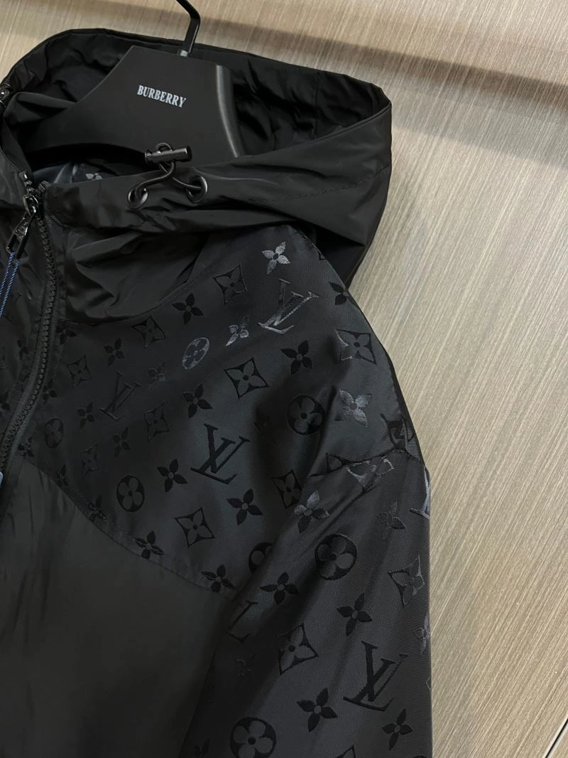 Louis Vuitton Outwear MoistureWicking 137712