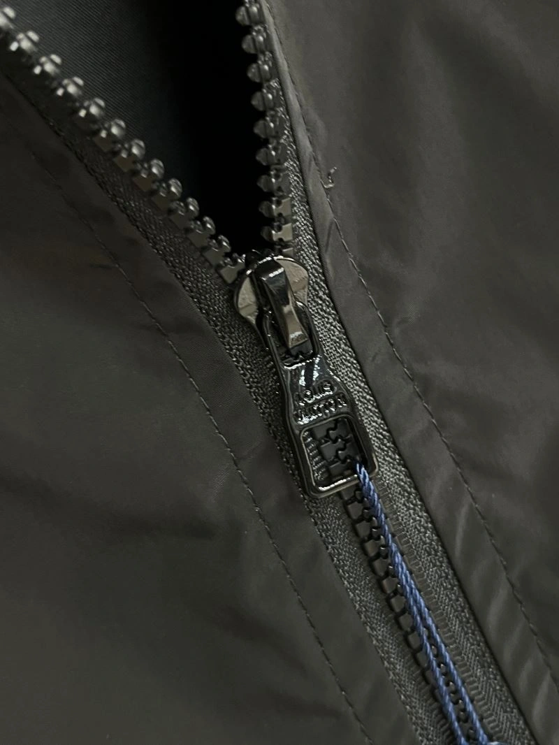 Louis Vuitton Outwear MoistureWicking 137712