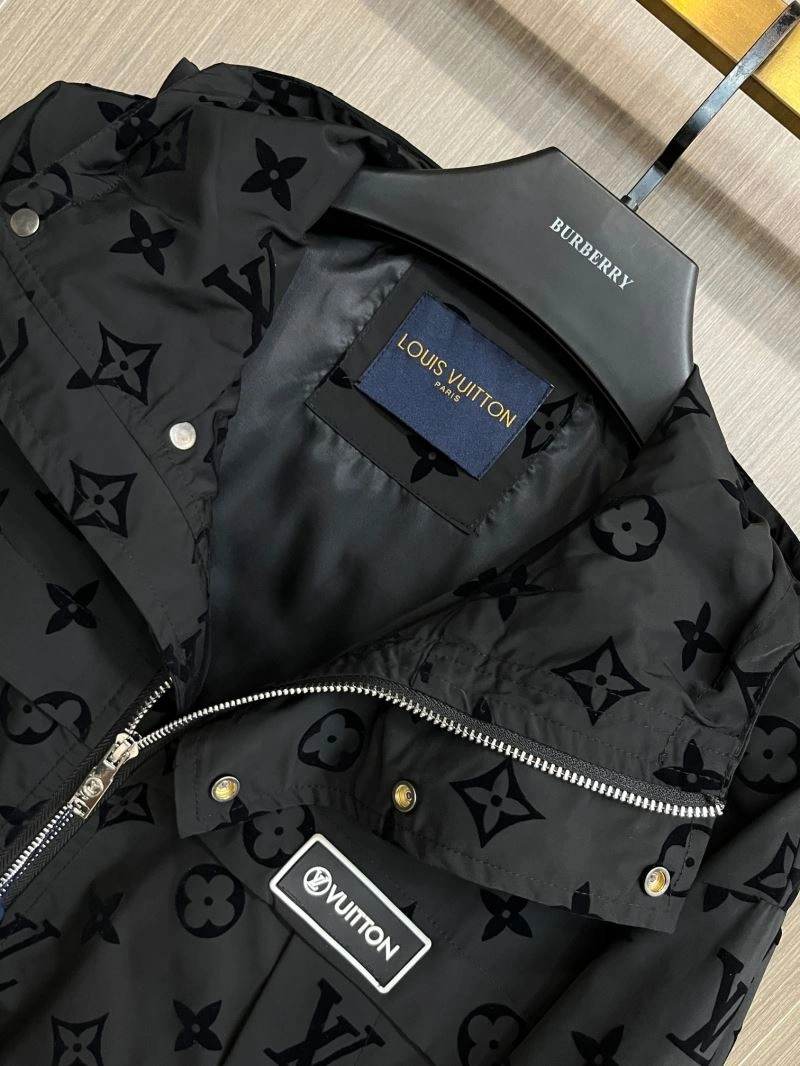 Louis Vuitton Outwear Practical 137711