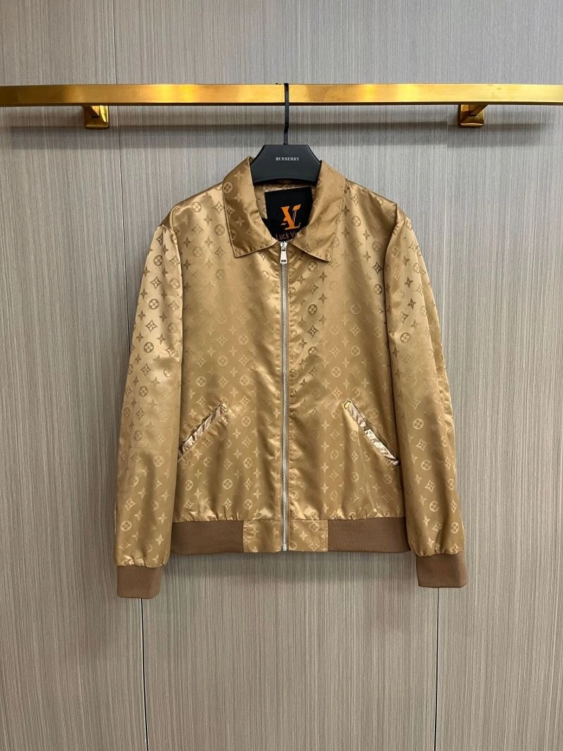 Chic Louis Vuitton Outwear 137783