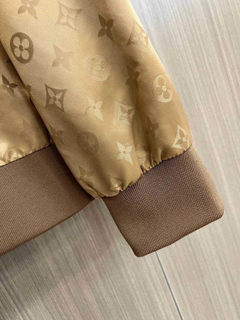 Chic Louis Vuitton Outwear 137783