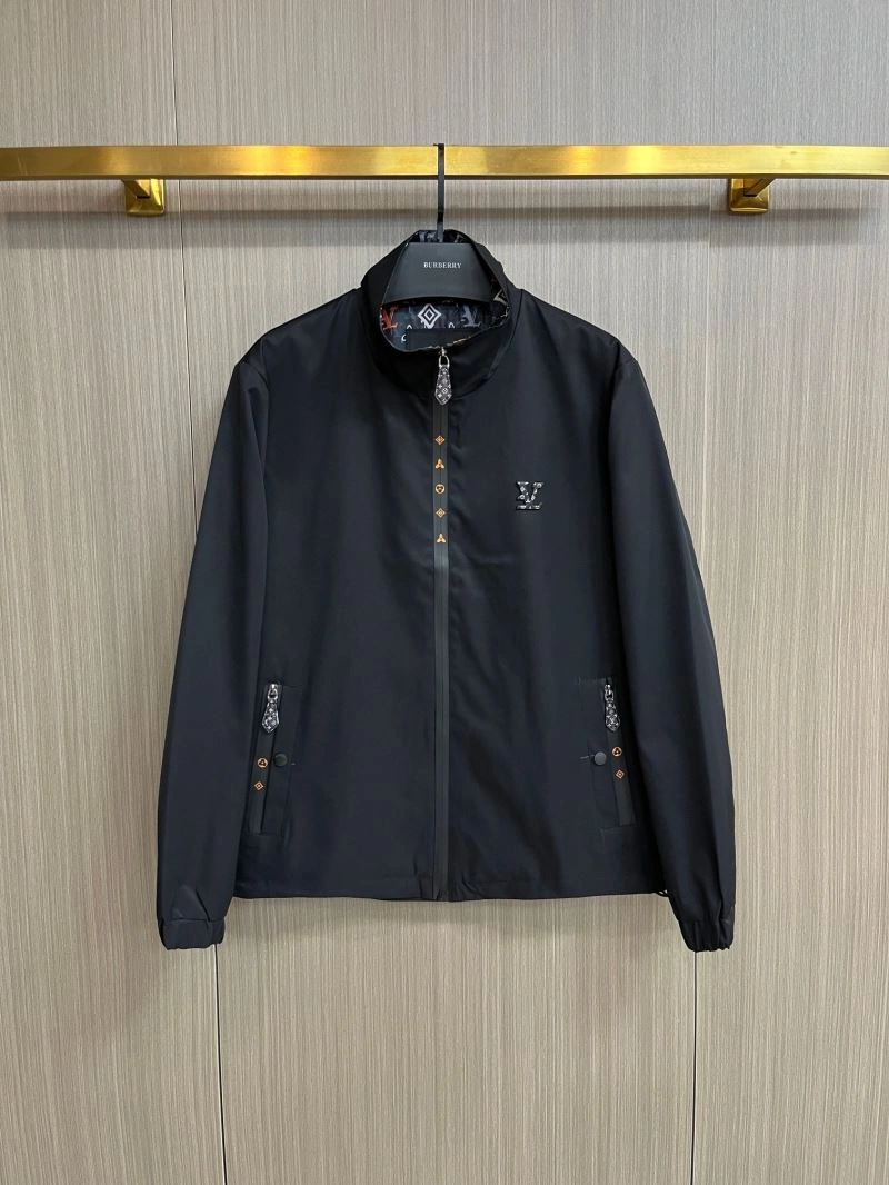 Louis Vuitton Outwear MoistureWicking 137709