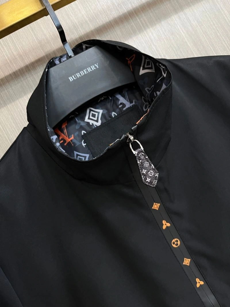 Louis Vuitton Outwear MoistureWicking 137709