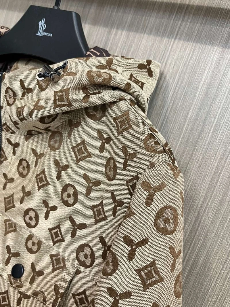 Louis Vuitton Outwear Affordable 137698