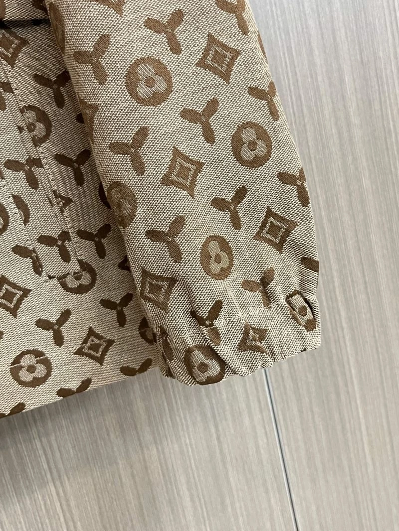 Louis Vuitton Outwear Affordable 137698
