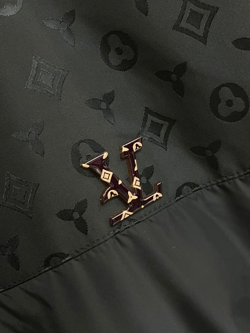 Louis Vuitton Outwear Bold 137700