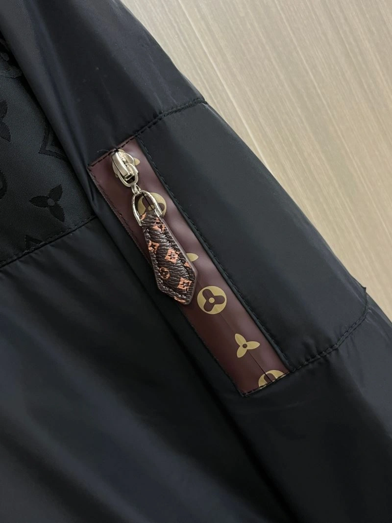 Louis Vuitton Outwear Bold 137700