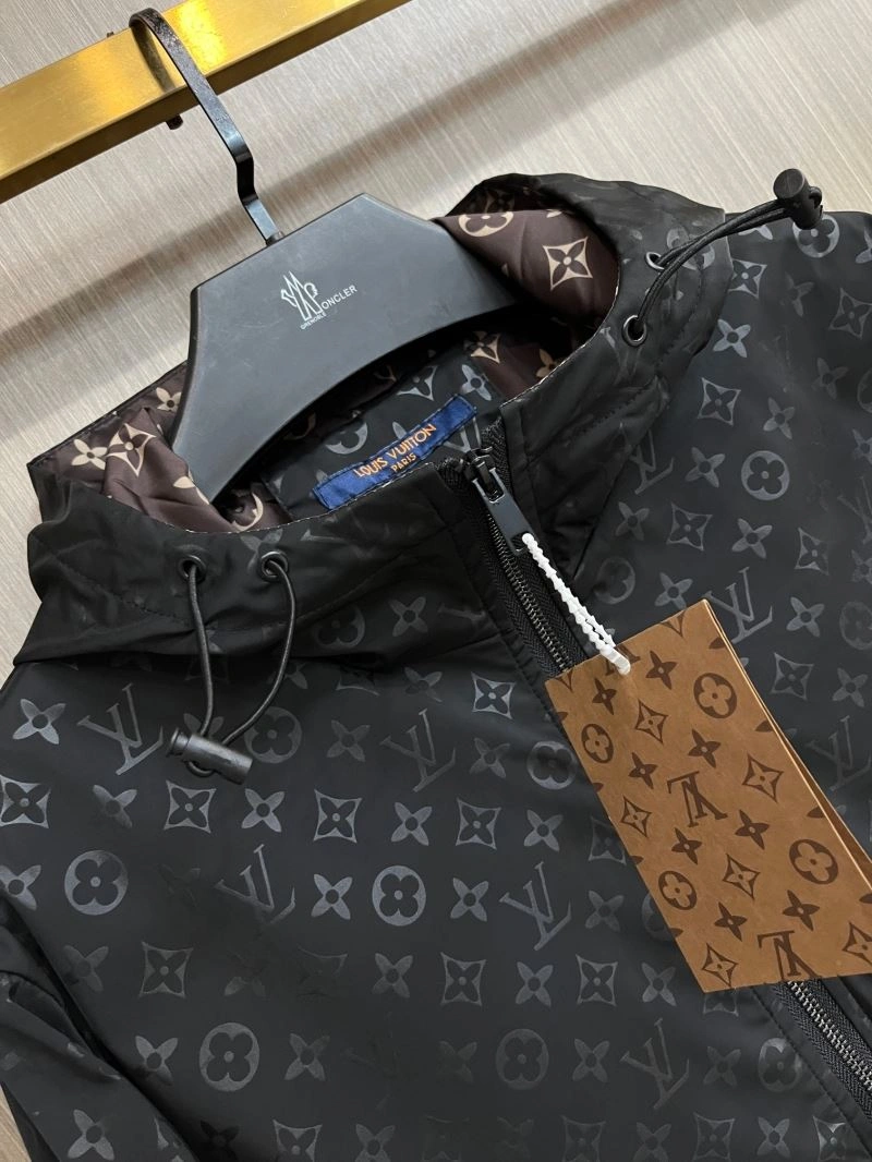 Louis Vuitton Outwear Bright 137696