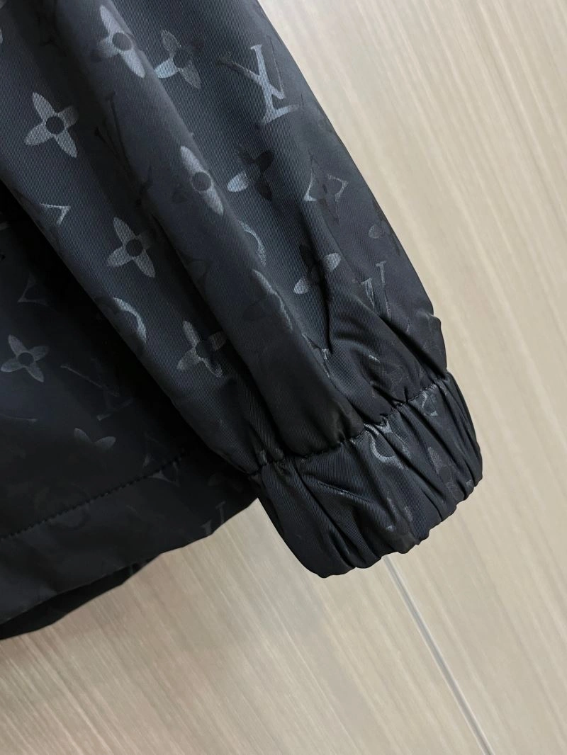 Louis Vuitton Outwear Bright 137696