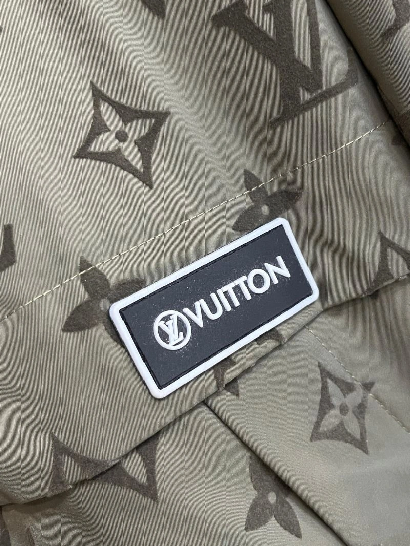 Louis Vuitton Outwear Durable 137689