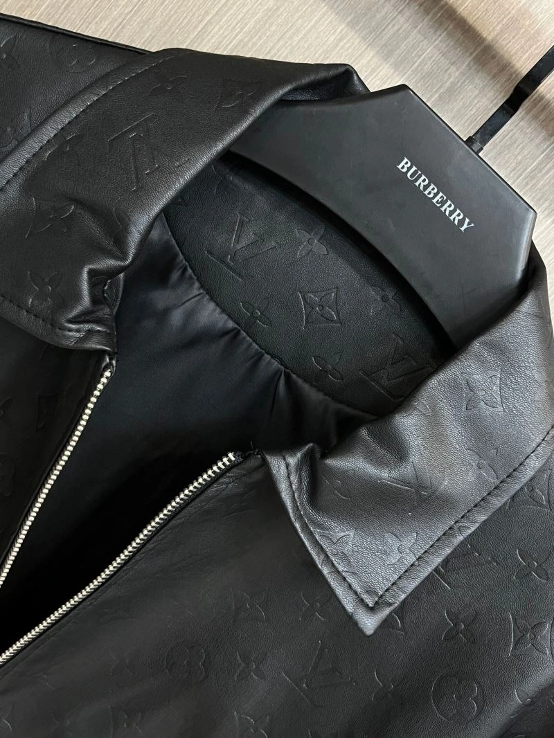 Louis Vuitton Outwear Modern 137688