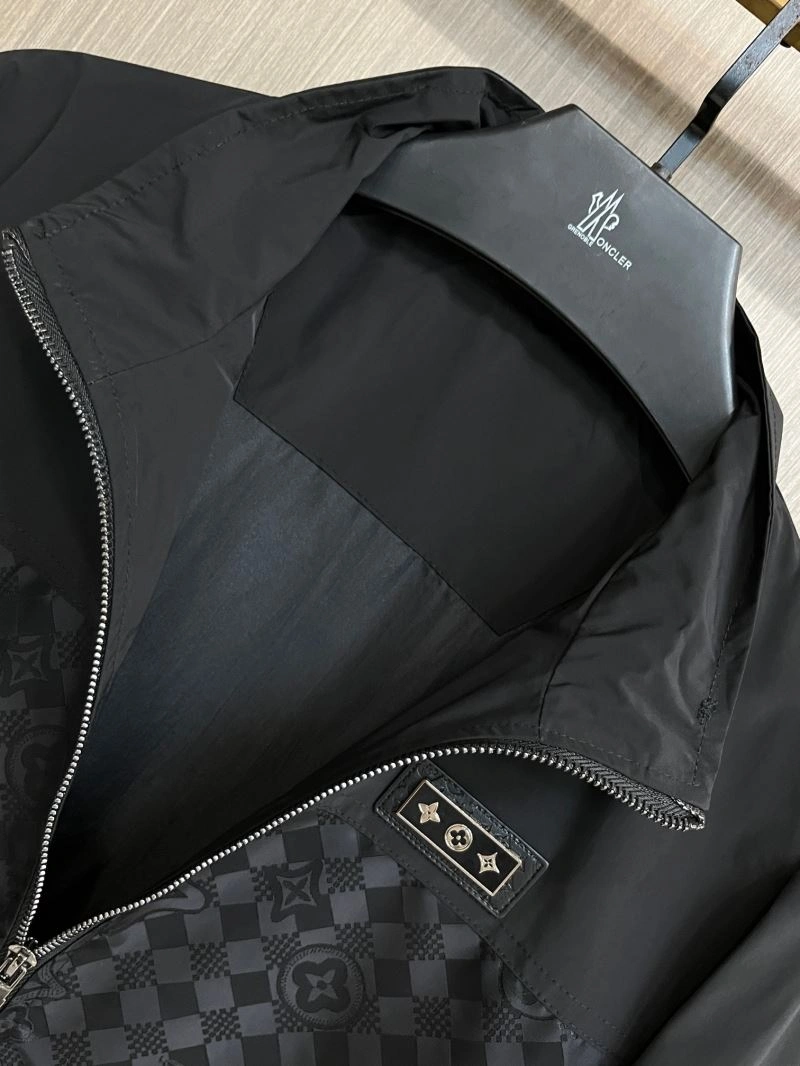 Louis Vuitton Outwear EasyCare 137681