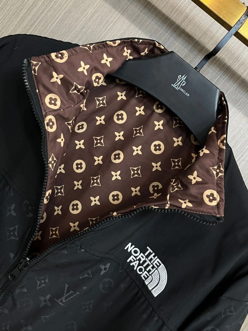 TechFriendly Louis Vuitton Outwear 137679