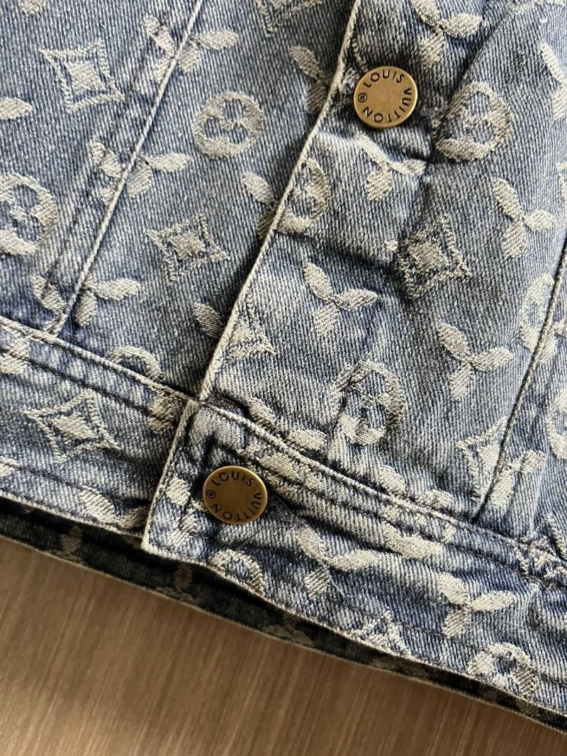 Louis Vuitton Outwear Affordable 137682
