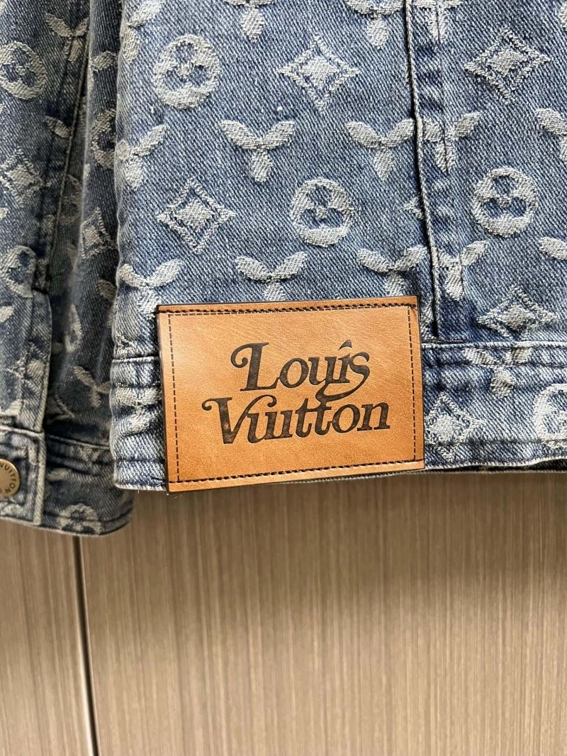Louis Vuitton Outwear Affordable 137682