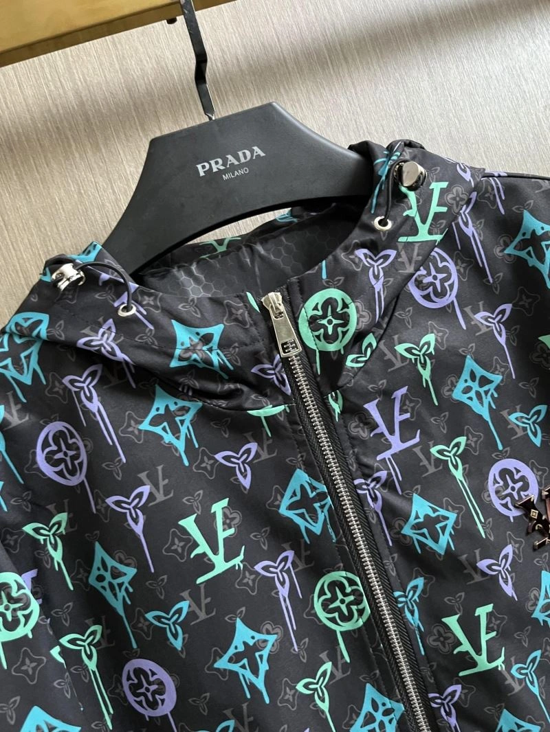 Louis Vuitton Outwear UrbanChic 137685
