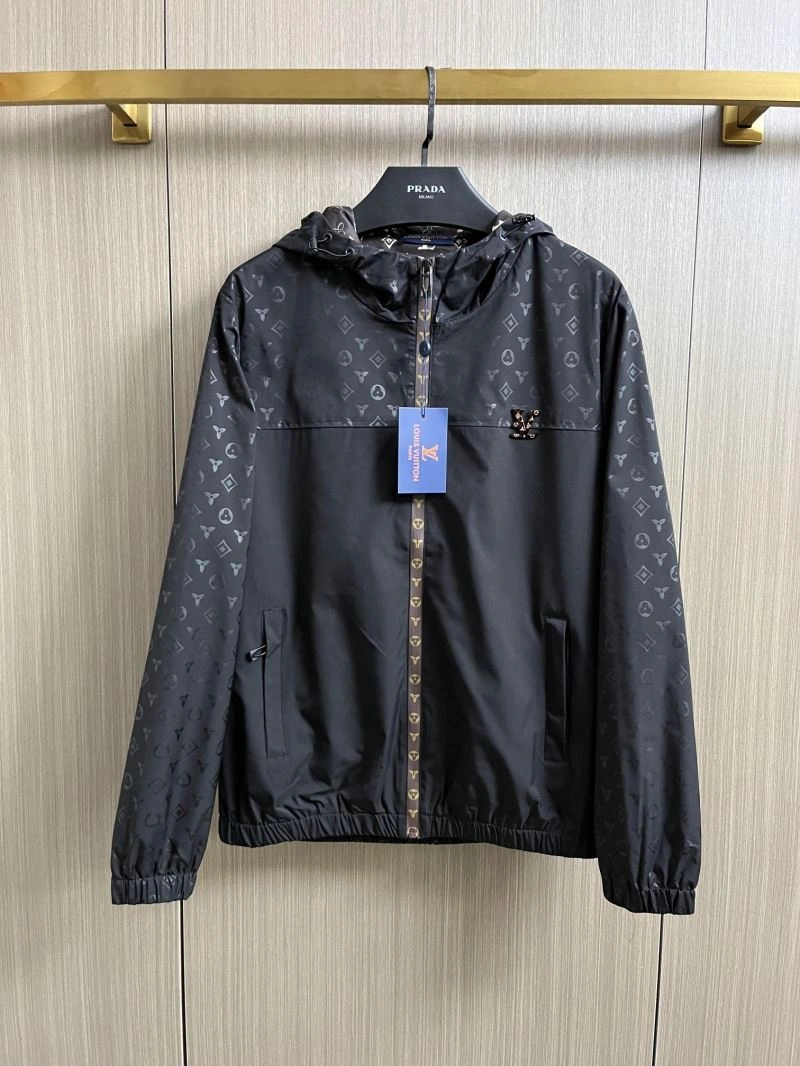 Louis Vuitton Outwear Functional 137693