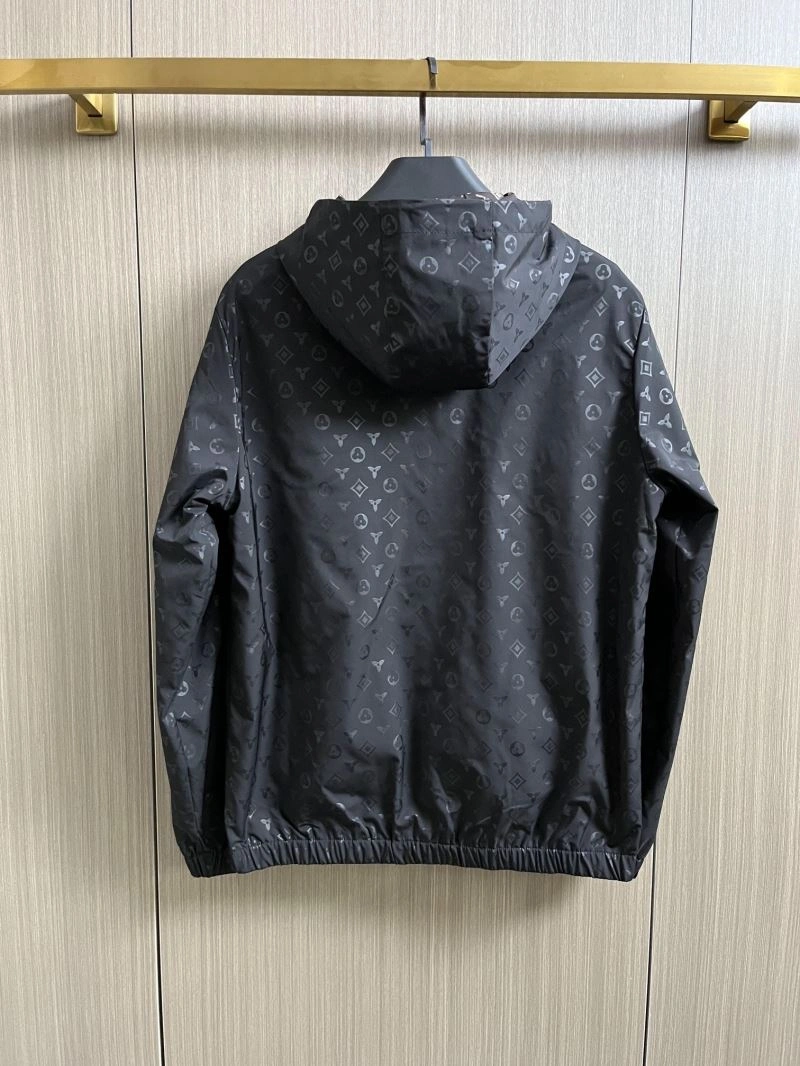 Louis Vuitton Outwear Functional 137693