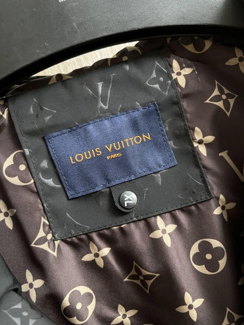 Louis Vuitton Outwear Timeless 137684