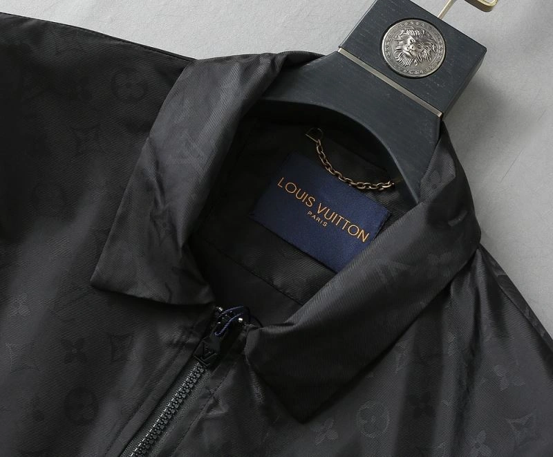 RelaxedFit Louis Vuitton Outwear 137692
