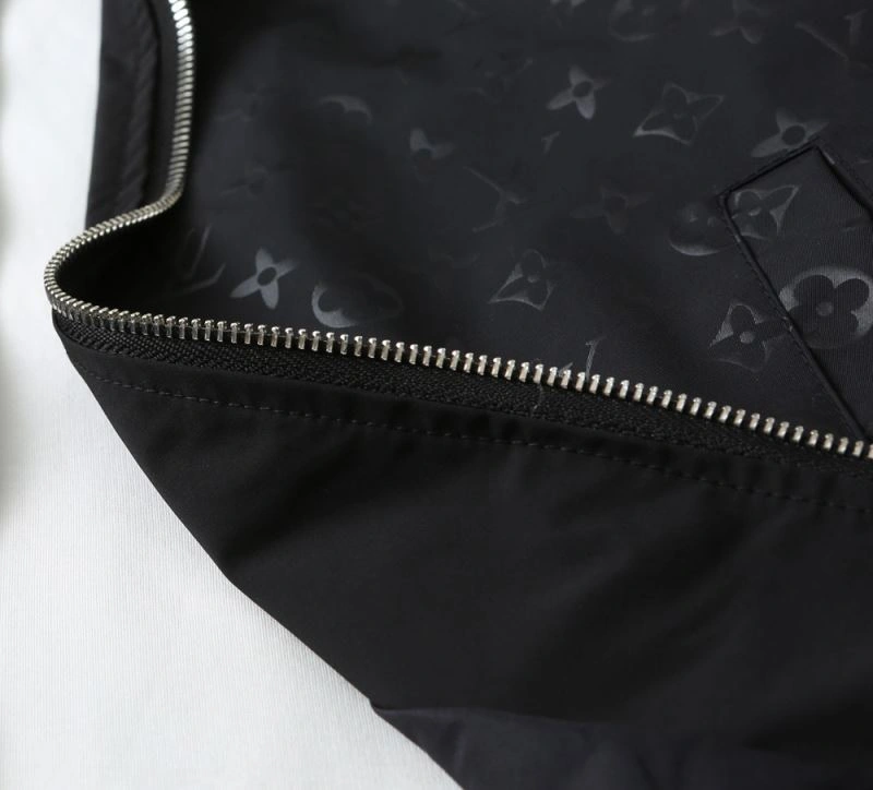 Louis Vuitton Outwear SportInspired 137678