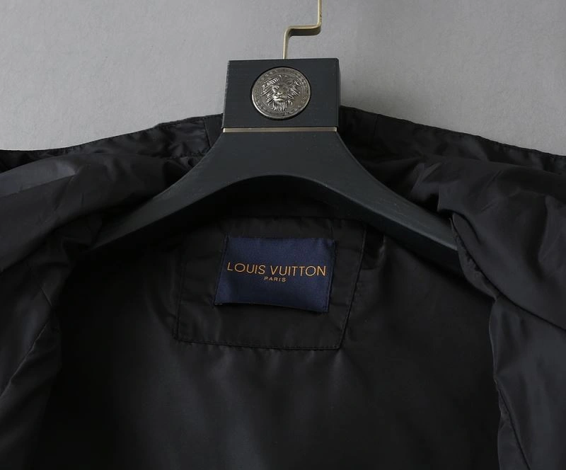 Louis Vuitton Outwear TechFriendly 137675