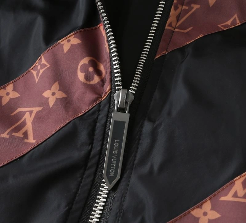 Louis Vuitton Outwear TechFriendly 137675