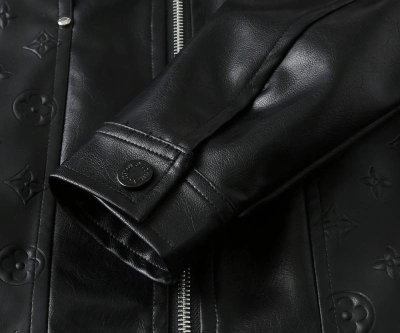 Louis Vuitton Outwear OnTrend 137668